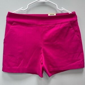 Hot Shorts, Hot Pink!